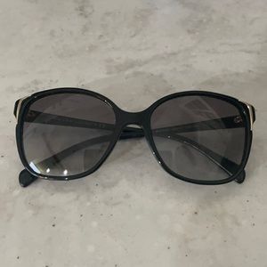 Prada Sunglasses- black